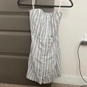 Kimchi blue strapless mini dress (0)